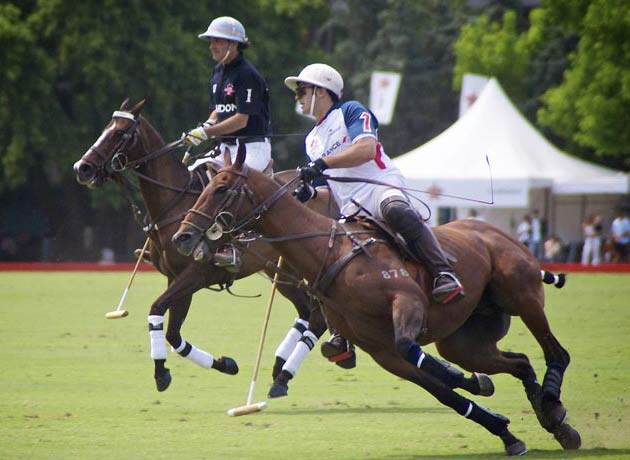 Seven Sevens se mantiene invicto en mediano en el Santa María Polo Club de Sotogrande, en San Roque